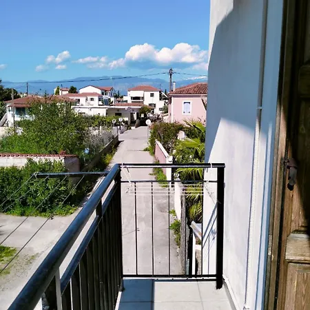 Prázdninový dům Delphi View! *